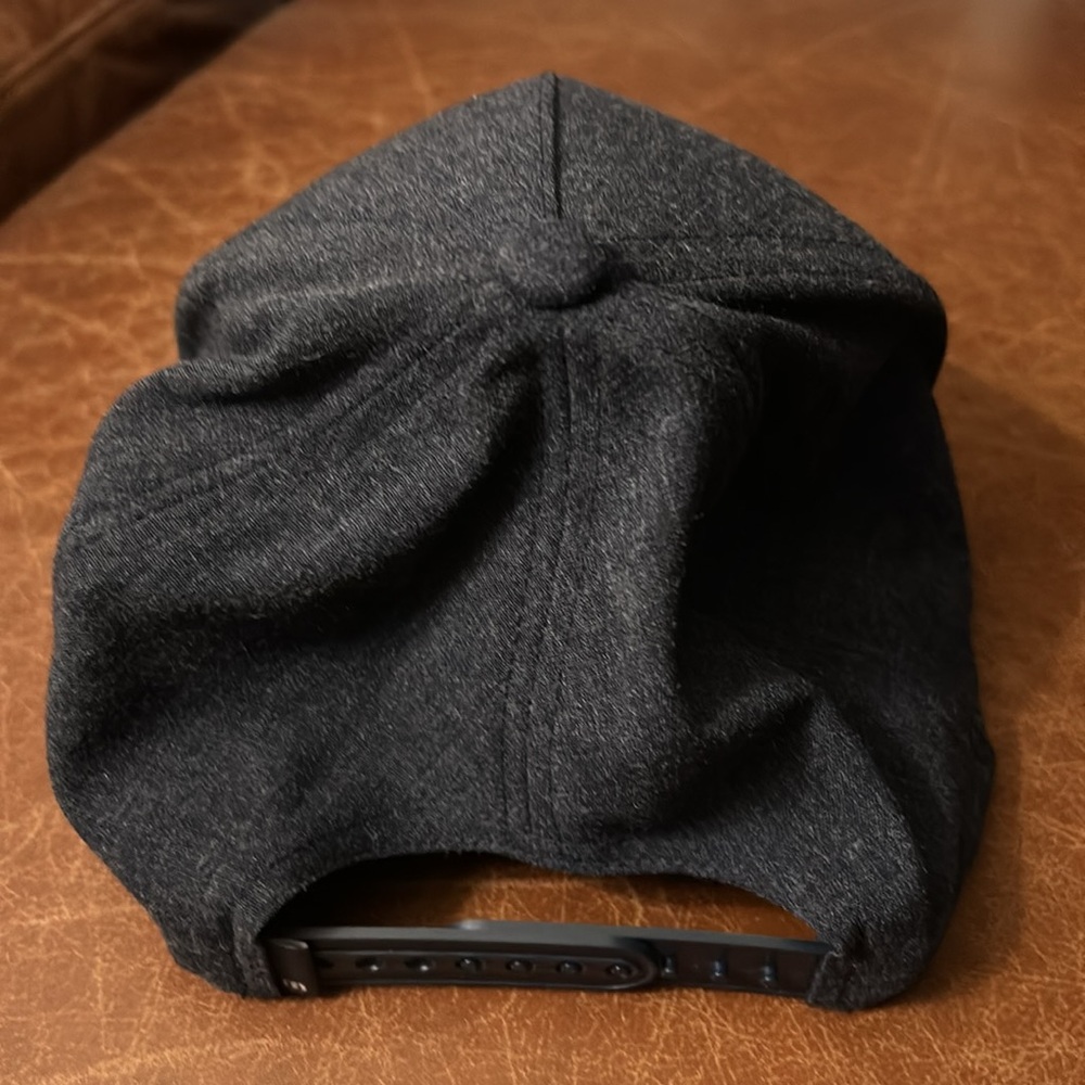 Travis Mathew Hat - Picture 2 of 4